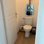 Apartman T3 A - 2 Avec Terrasse Et Parking Gratuit Proche Du Centre Et Des Plages *