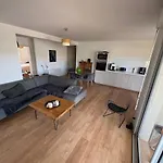 Lumineux à 2 * Ajaccio (Corsica)